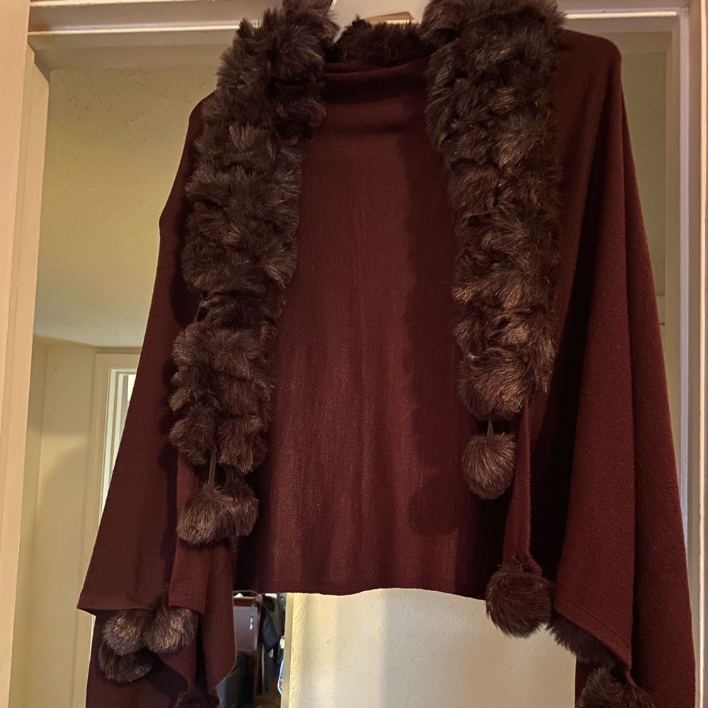 Burgundy one size shoulder wrap